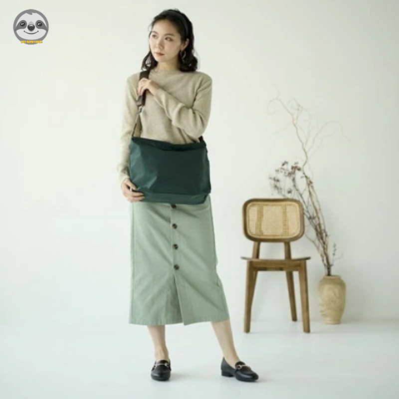 Phong cách Nhật Bản Muji Style / Túi đeo chéo thời trang dung tích lớn / Túi đeo vai A4 / Túi du lịch cặp đôi Túi đeo chéo màu trơn