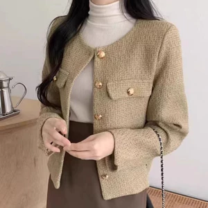 Áo khoác tweed dáng ngắn 2026 màu be cao cấp phù hợp công sở và dạo phố