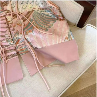 Áo khoác Vest nữ cổ điển