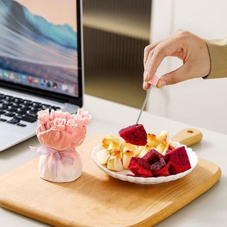 Hoa Hồng Sáng Tạo Thép Không Gỉ Nĩa Trái Cây Bộ Gốm Đế Bảo Quản Nhà Dễ Thương Món Tráng Miệng Nĩa Cao Thẩm Mỹ Ins-Style