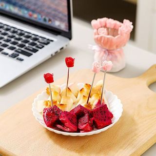Hoa Hồng Sáng Tạo Thép Không Gỉ Nĩa Trái Cây Bộ Gốm Đế Bảo Quản Nhà Dễ Thương Món Tráng Miệng Nĩa Cao Thẩm Mỹ Ins-Style