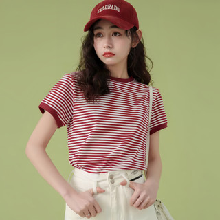 Áo thun croptop sọc đỏ trắng, dáng rộng vừa vặn, phù hợp dạo phố mùa hè