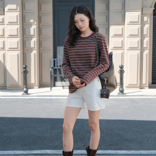 Áo thun cotton maroon kẻ sọc, cổ tròn, style oversized vintage