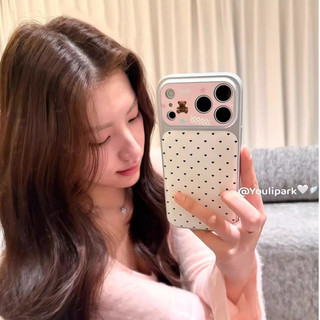 Hàn Quốc Da Dễ Thương Trái Tim Tình Yêu Gấu Hồng Kẻ Sọc Dây Đeo Tay Ốp Lưng Điện Thoại iPhone 17Promax 17Pro 14 15 16 Pro Max 13 Chống Sốc Bảo Vệ Toàn Diện Nữ Vỏ Di Động