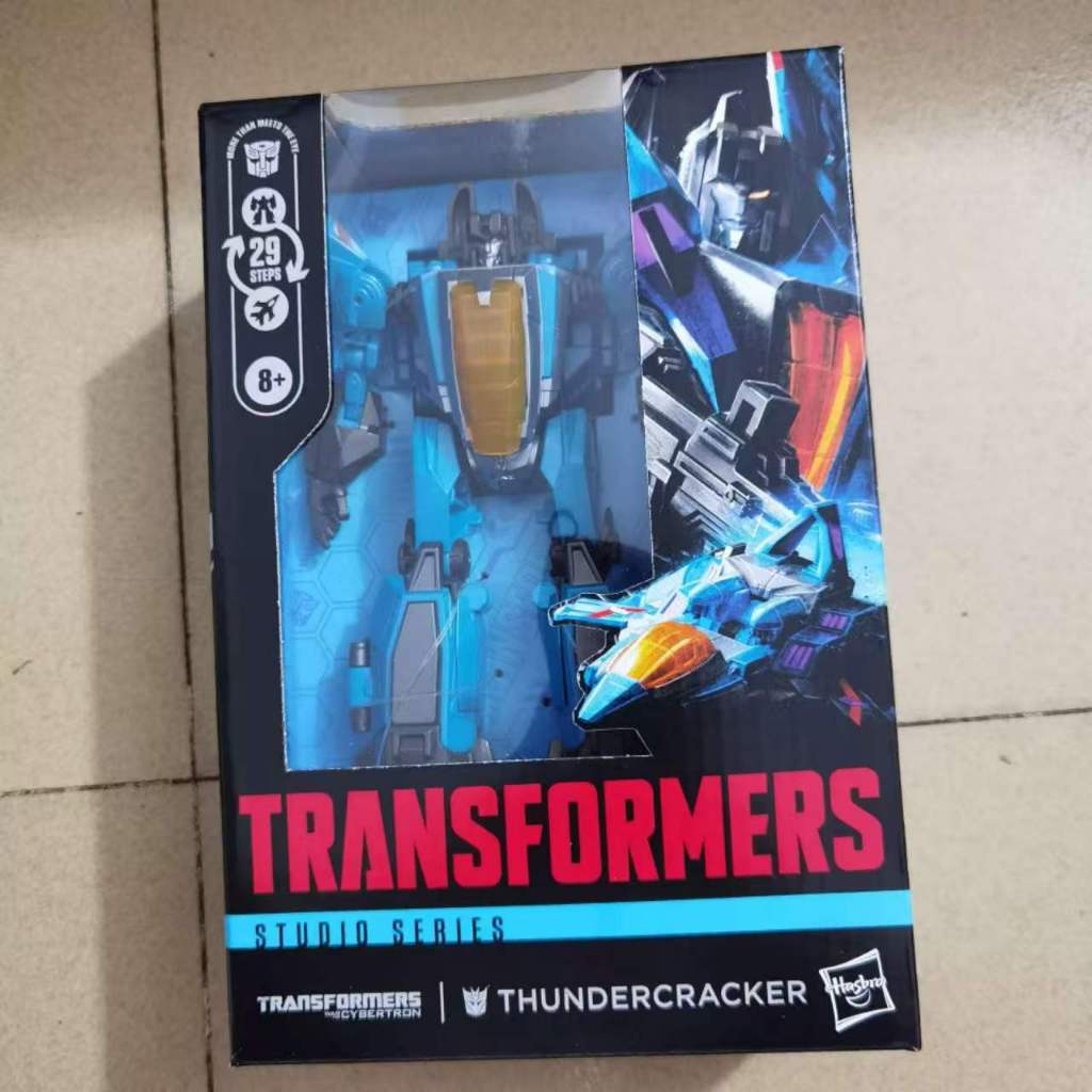 Transformers Studio Series War for Cybertron Thundercracker, Nhân vật hành động chuyển đổi 6,5 inch G0561