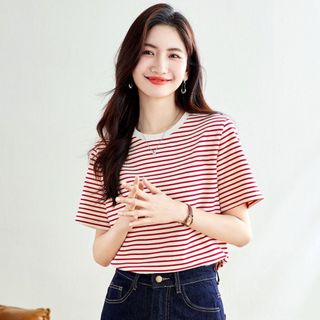 Áo thun ngắn tay sọc đỏ trắng - Phong cách cổ điển, cực kỳ thoải mái dành cho nữ