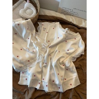 Bộ đồ ngủ cổ tròn ngọt ngào dành cho nữ ren ngắn tay