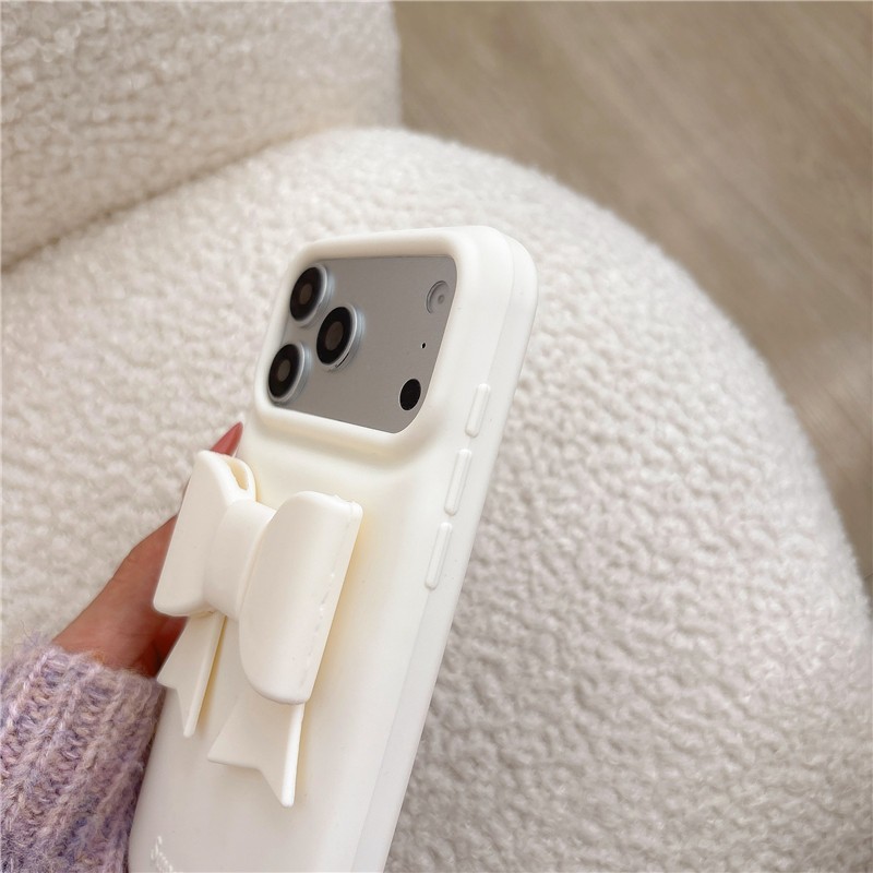 Ốp điện thoại chất liệu gel silicon hình nơ ba chiều cho iPhone 17 Pro Max (2)