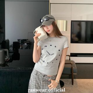 Áo thun nữ cổ tròn 100% cotton, thiết kế hoa văn hoạt hình, dễ phối đồ