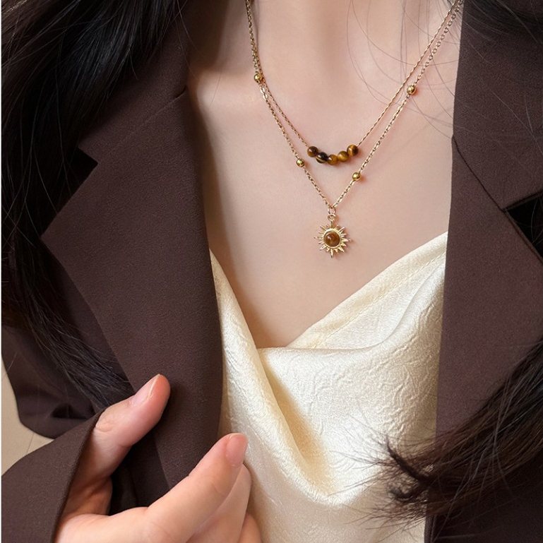 Vintage Vàng Mặt Trời Hoa Hổ Mắt Đá Vòng Cổ Nữ Thiết Kế Thích Hợp Cảm Giác Gấp Áo Len Dây Chuyền Thu Đông Xương Đòn Dây Xích Phụ Kiện