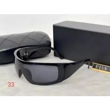 Kính râm dính liền Châu Âu Mỹ Kính râm Phong cách mới Retro Cùng phong cách cưỡi tia cực tím