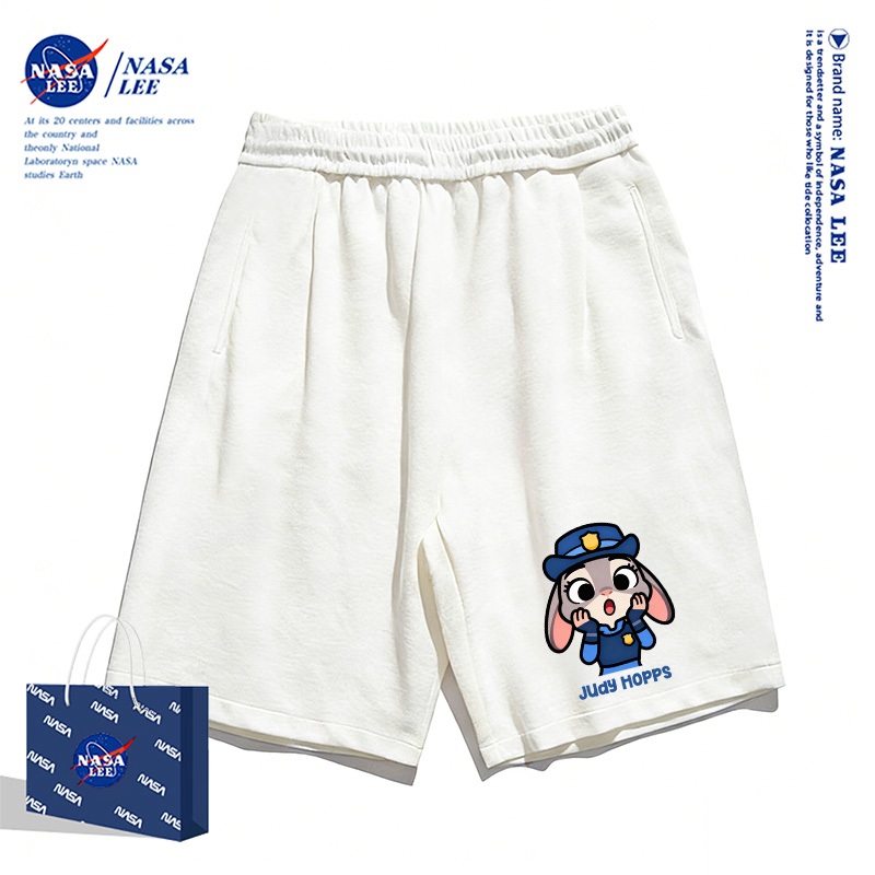 Quần short trẻ em NASA màu trắng, họa tiết Judy, phong cách thoải mái, mùa hè 2026, dễ phối đồ cho bé trai và bé gái.