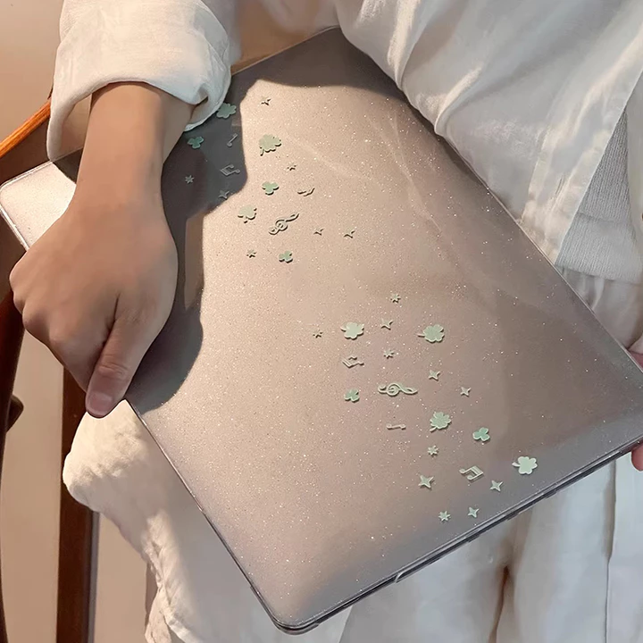 Ốp điện thoại lấp lánh in biểu tượng cỏ ba lá xanh cho 2026 Macbook Air13 M5 A3449 Air15 M5 A34448 Pro M5 A3434 Air13.6 M4 A3240 M3 A3113 M2 A2681 Pro13 M1 M2 A2338 Air M1 A2337 Retina13 Pro14