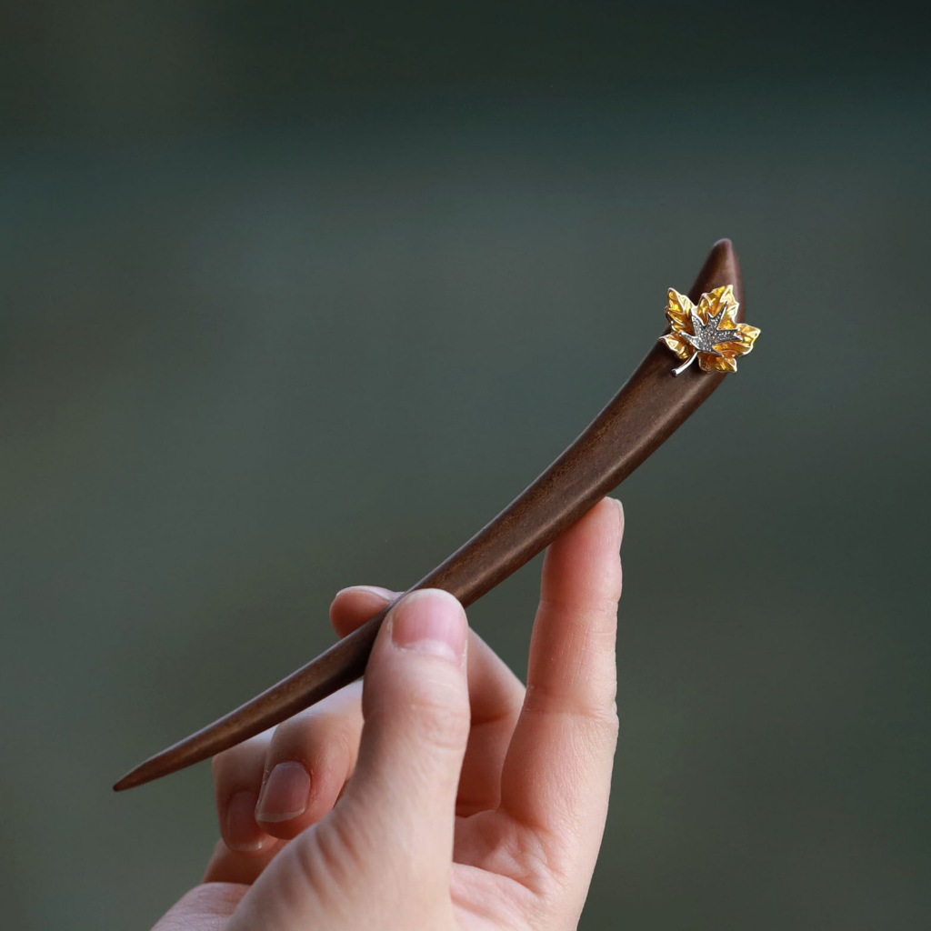 Kẹp Tóc Ngắn 15cm từ Gỗ Đàn Hương với Thiết kế Sườn Xám - Phù Hợp Hàng Ngày và Đi Lại