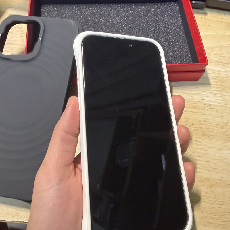 Ốp lưng của Ốp Hút Từ Tính Cho iPhone 17 / 16 / 15 / 14 Pro Max Cao Cấp Cảm Ứng Mềm Chống Trơn Trượt Silicon Kết Cấu Bảo Vệ Với Bao Bì Cao Cấp