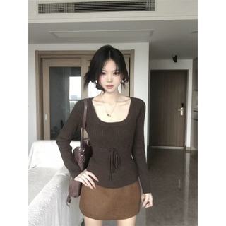 Áo sơ mi nữ ren cổ dài tay dệt kim màu cà phê form ôm, thiết kế gợi cảm phù hợp xuân thu