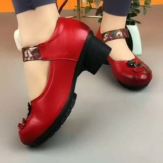 Giày Đơn Nữ Mùa Xuân 2025 Phong Cách Mới Da Mềm Đế Mềm Giữa Gót Dày Retro Giày Nữ Phong Cách Dân Tộc Mẹ