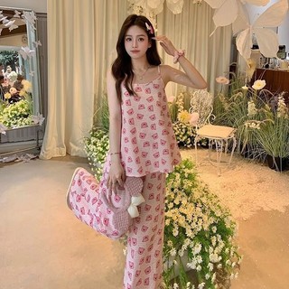 Dây đeo lợn dễ thương, đồ ngủ nữ mỏng nhẹ và bộ quần áo gia đình