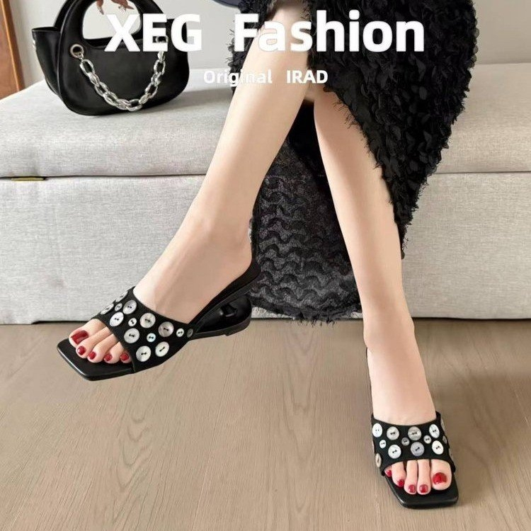 Nữ Cao Gót Dép 2026 Dày Gót 7CM Đen Chống Trơn Trượt Đi Chơi Dép Dép Giày Cao Gót