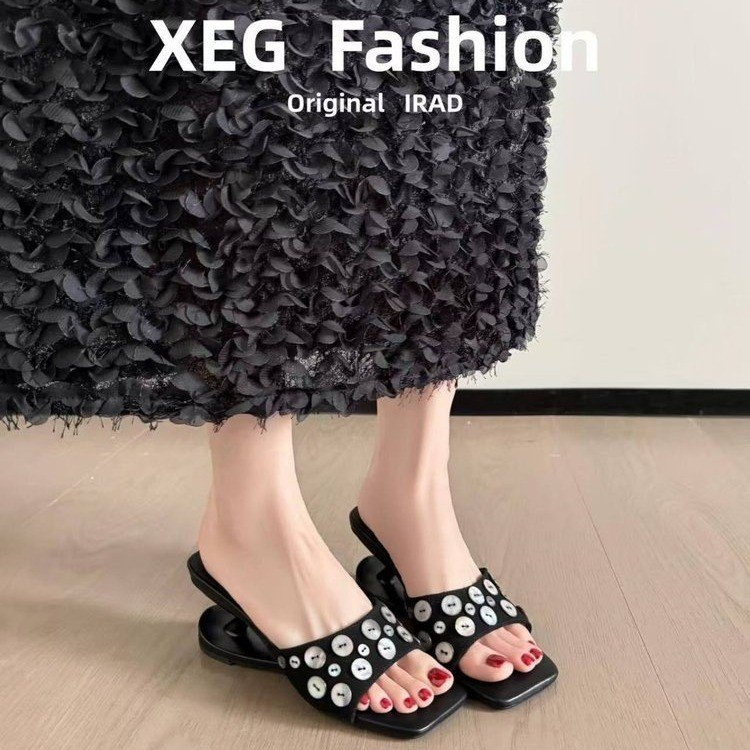 Nữ Cao Gót Dép 2026 Dày Gót 7CM Đen Chống Trơn Trượt Đi Chơi Dép Dép Giày Cao Gót