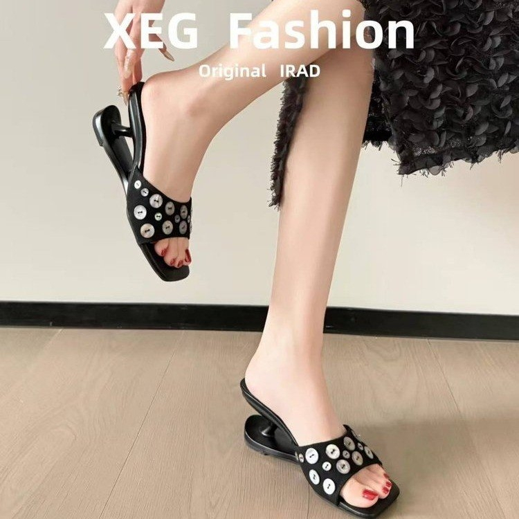 Nữ Cao Gót Dép 2026 Dày Gót 7CM Đen Chống Trơn Trượt Đi Chơi Dép Dép Giày Cao Gót