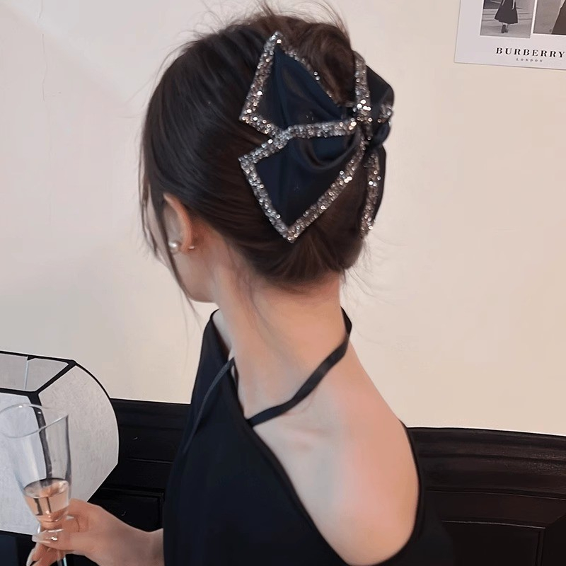 Kẹp tam giác nữ cao cấp nhẹ sang trọng phong cách mới Kẹp tóc cá mập thời trang