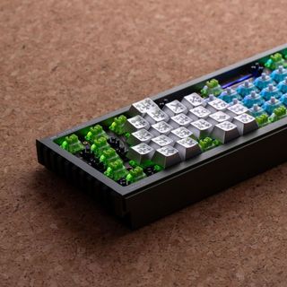 Chrome Hearts Keycaps Trong suốt tỏa sáng qua trái tim Keycap Cherry Profile Chất liệu PC cho bàn phím cơ