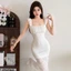 Váy không tay ren hông kẹp mỏng ôm body, phong cách lãng mạn Pháp, phù hợp mùa hè