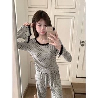 Quần áo ngủ nữ bộ hai mảnh viền ren và chấm bi, dài tay