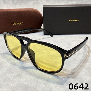 Kính râm Tom cao cấp, thiết kế unisex thời trang, chống tia UV400, lý tưởng cho lái xe và các dịp lễ.