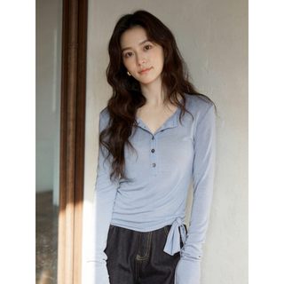 Hot Girl Ren Ren Ren Áo Thun Dài Tay Nữ Thiết Kế Mùa Xuân Niche Slim-Fit