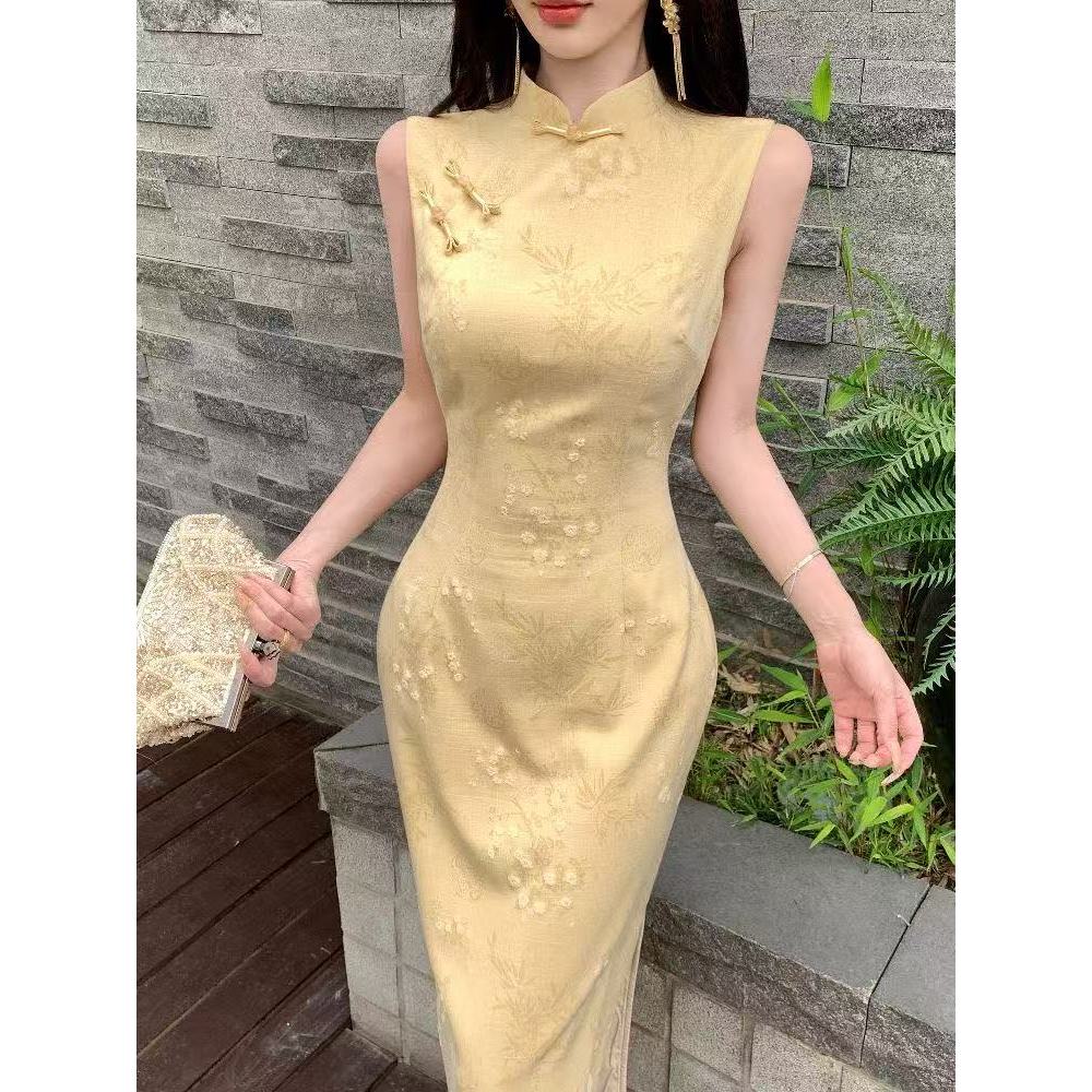 Real Shot Gừng Vàng Mới Phong Cách Trung Hoa Jacquard Họa Tiết Tối Sườn Xám Đầm Tính Khí Ôm Hơn Nhìn Váy Dài Váy Ăn Váy Mùa Hè