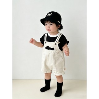 Bộ quần short mùa hè cho bé trai màu đen trắng kèm mũ, chất liệu Cotton, cỡ 66-100
