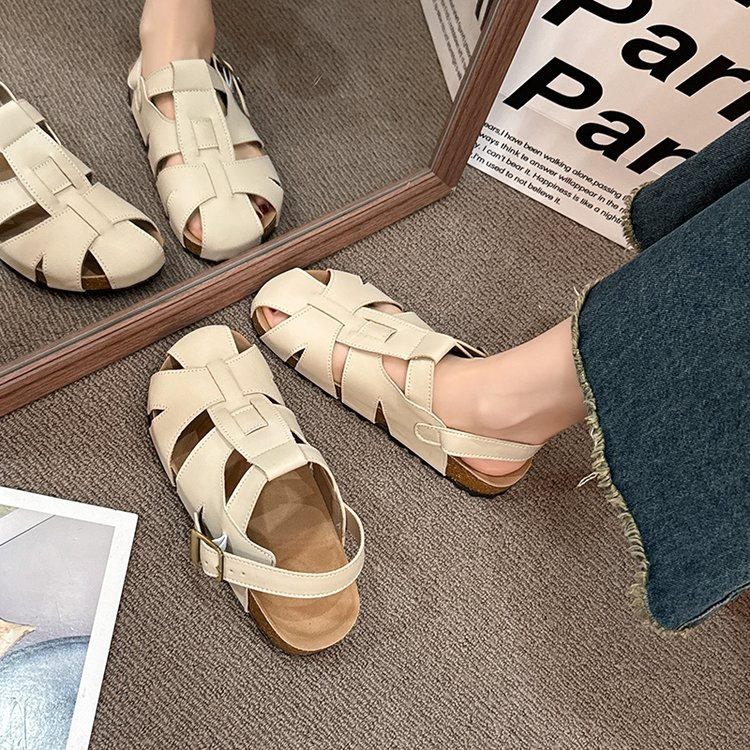 Giày Sandal Nữ Đế Bằng 2026 Trắng Chống Trơn Trượt Đi Chơi Dép Dép