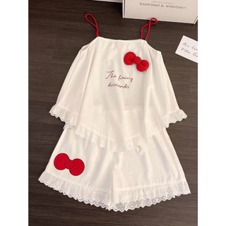Bộ đồ ngủ nữ với nơ ngọt ngào và ren mềm mại
