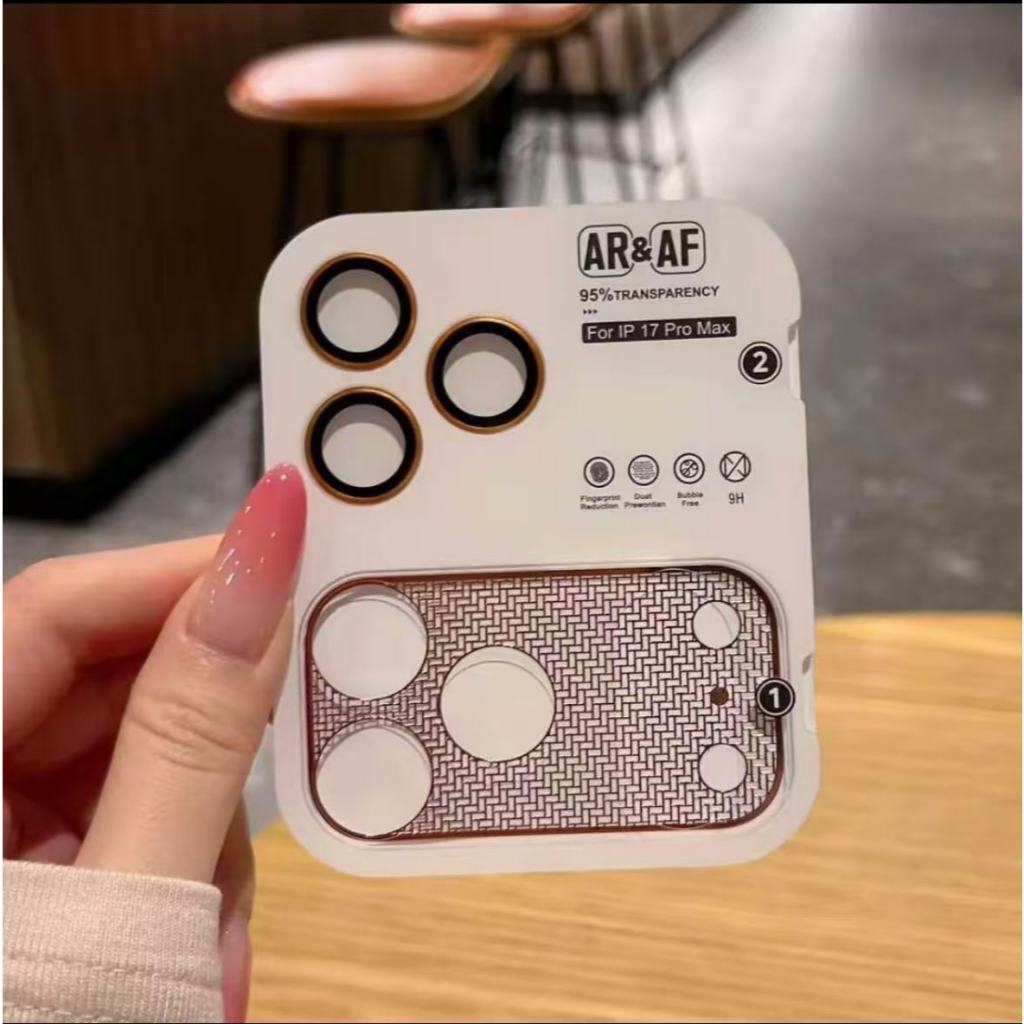 Kính bảo vệ camera iPhone 17 Pro / 17 Pro Max kiểu dán một khối với công cụ định vị, AR chống phản chiếu, AF chống vân tay, kính cường độ 9H bảo vệ toàn diện, không cấn ốp lưng, không chói, không ảnh hưởng lấy nét và chất lượng ảnh