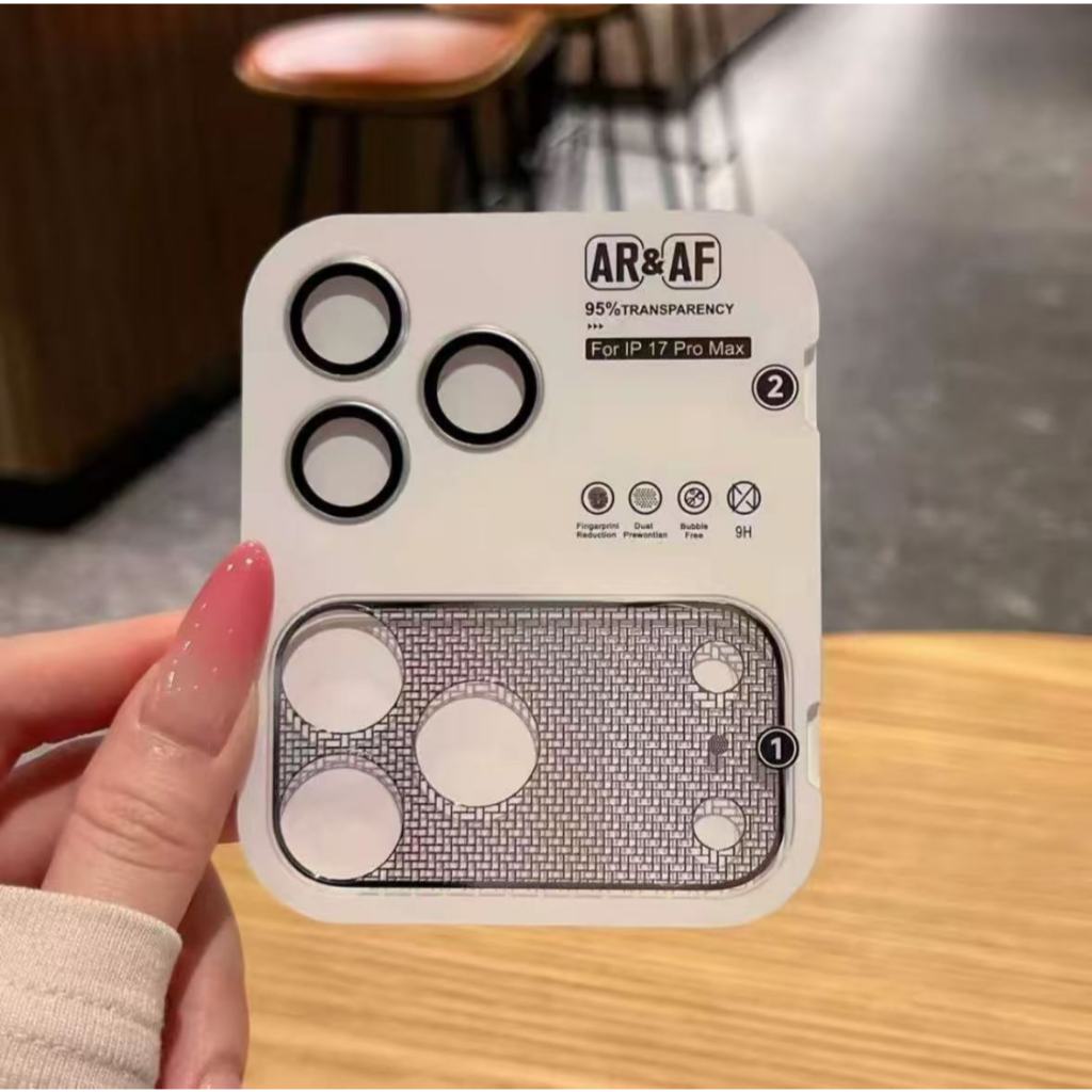 Kính bảo vệ camera iPhone 17 Pro / 17 Pro Max kiểu dán một khối với công cụ định vị, AR chống phản chiếu, AF chống vân tay, kính cường độ 9H bảo vệ toàn diện, không cấn ốp lưng, không chói, không ảnh hưởng lấy nét và chất lượng ảnh