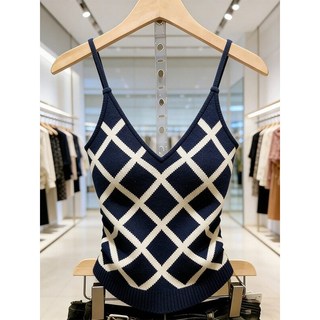 Áo sơ mi kẻ sọc xanh thời trang xuân 2026,wearable both in and out,sang trọng