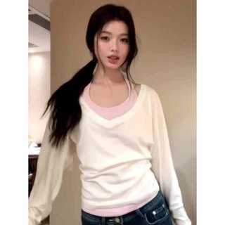 Áo thun nữ retro Hàn Quốc màu hồng dây cổ, tay dài, dáng slim-fit phù hợp cho mùa xuân