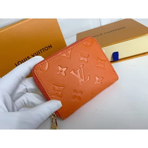 Chuẩn bị giao hàng đồ du lịch mới, vali, phụ kiện du lịch, túi đựng đồ du lịch 60067, 11 / 8 / 1