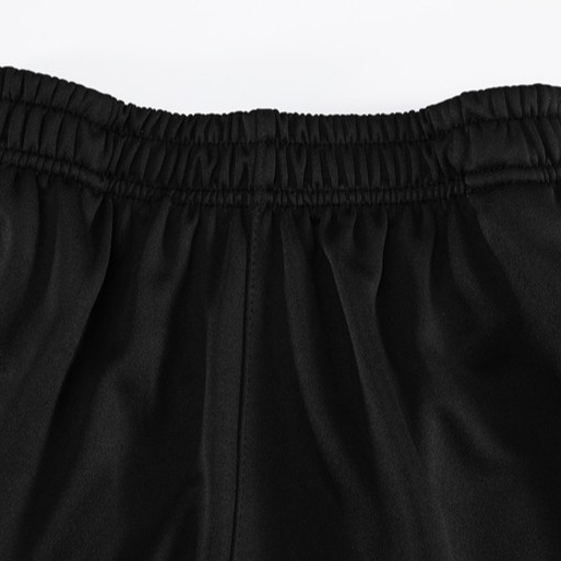 Quầnshort bóng bàn Mizuno khô nhanh, phù hợp tập luyện cầu lông cho cả nam và nữ