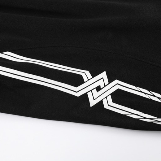 Quầnshort bóng bàn Mizuno khô nhanh, phù hợp tập luyện cầu lông cho cả nam và nữ