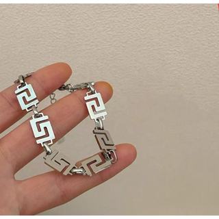 Vòng tay Huiwen phong cách Trung Quốc - Titan chống thấm nước và giữ màu bền lâu, phù hợp làm quà cho cặp đôi