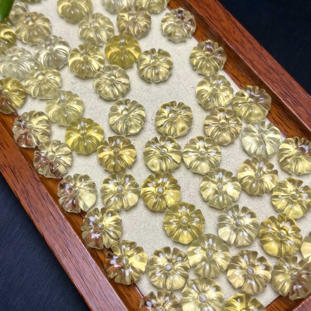 Ưu đãi đặc biệt - Hoa nhỏ Citrine tự nhiên cho vòng tay và mặt dây chuyền