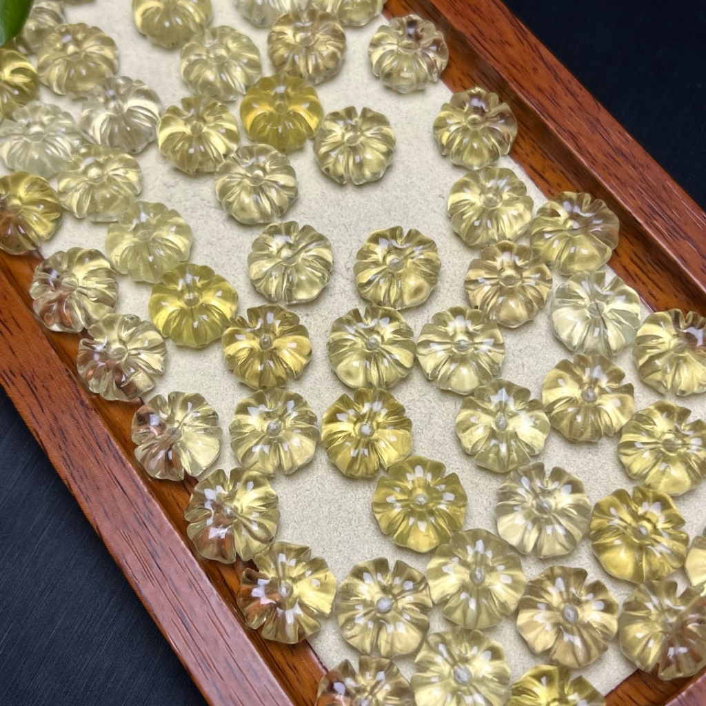 Ưu đãi đặc biệt - Hoa nhỏ Citrine tự nhiên cho vòng tay và mặt dây chuyền