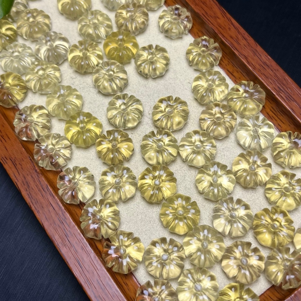 Ưu đãi đặc biệt - Hoa nhỏ Citrine tự nhiên cho vòng tay và mặt dây chuyền