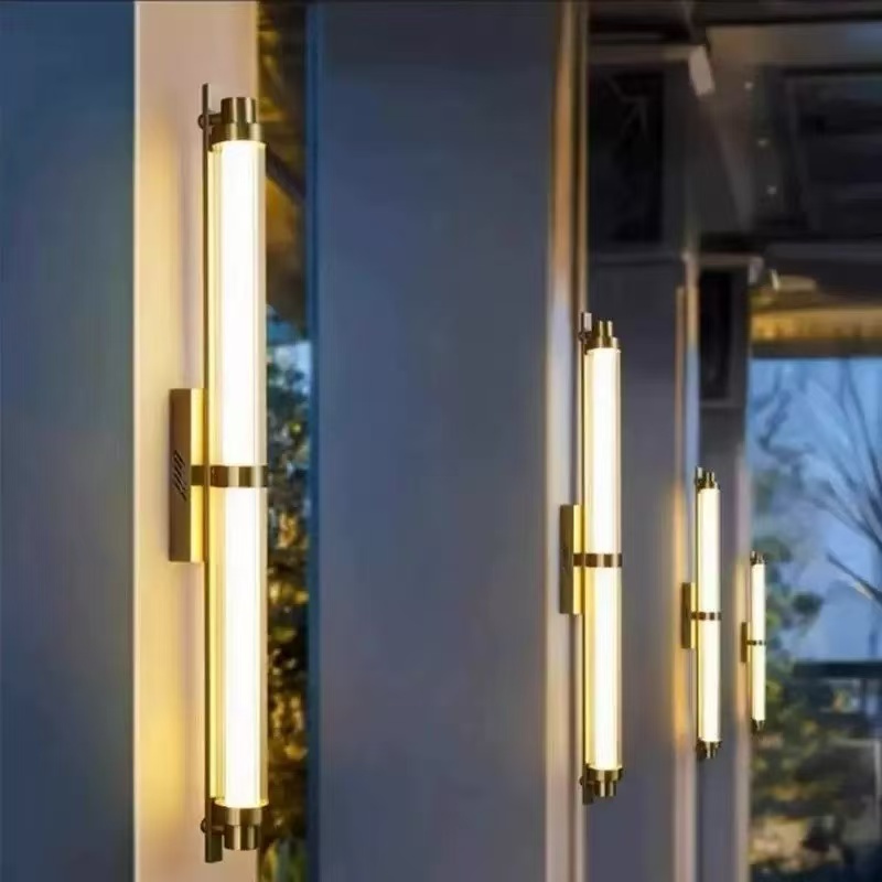 Đèn tường, Đèn treo tường tuyến tính hậu hiện đại (kim loại & thủy tinh) — lý tưởng cho khách sạn, biệt thự và trang trí sảnh