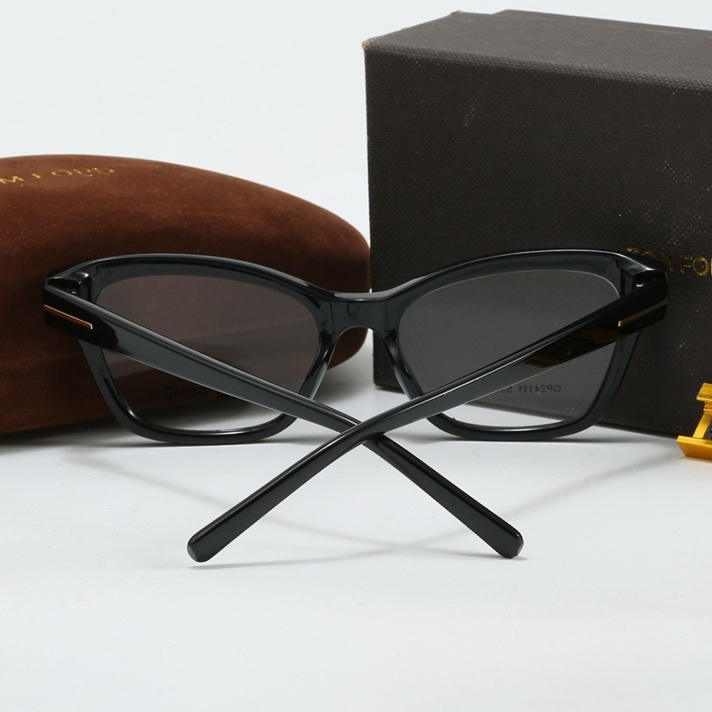 Kính trong suốt hình vuông thương hiệu T, chất liệu cao cấp unisex, phong cách retro thời thượng