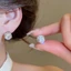 Vòng bông tai huggie cubic zirconia màu vàng và bạc tối - Trang sức thanh lịch cho mỗi ngày