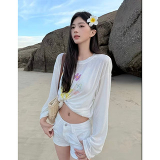 Áo chống nắng dài tay in hình mỏng manh, phù hợp mặc mùa hè